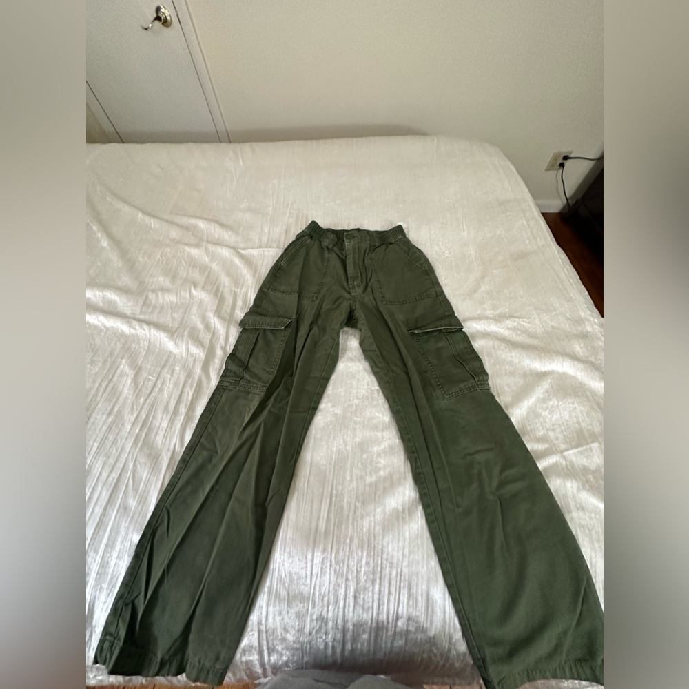 Green cargos